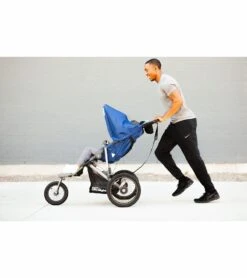 Joovy Zoom360 Ultralight Lightweight Performance Jogging Single Stroller - Blueberry -Babyzen || Baby Jogger Shop joovy zoom360 ultralight lightweight performance jogging single stroller blueberry 135