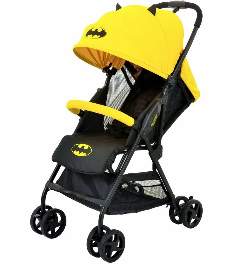 KidsEmbrace DC Comics Batman Lightweight Compact Stroller - Yellow 3 KidsEmbrace DC Comics Batman Lightweight Compact Stroller - Yellow