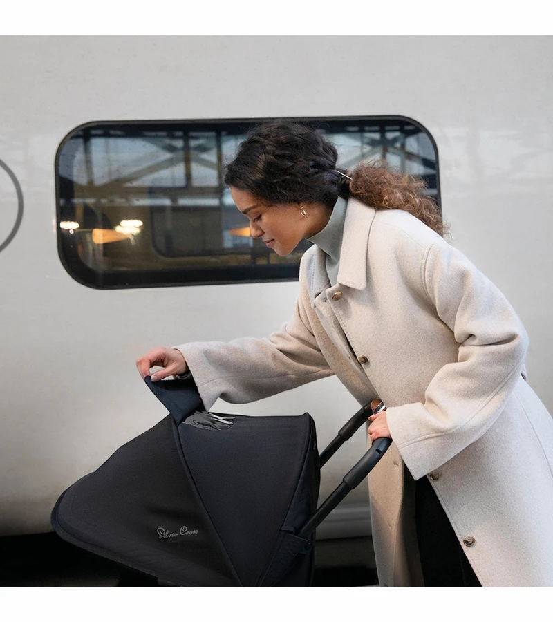 Silver Cross Jet 3 Ultra Compact Stroller - Silver 8 Silver Cross Jet 3 Ultra Compact Stroller - Silver - Image 6