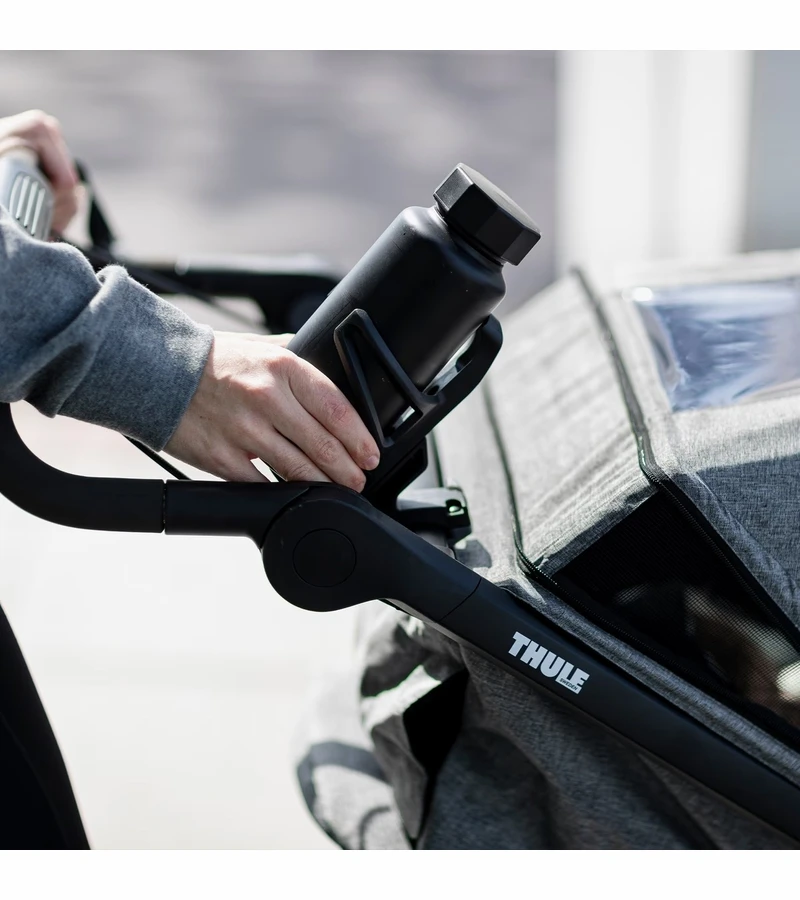 Thule Urban Glide 2 Jogging Stroller Essentials Bundle - Dark Shadow 9 Thule Urban Glide 2 Jogging Stroller Essentials Bundle - Dark Shadow - Image 7